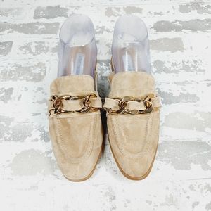 Steve Madden Tan Suede Mules with Gold Chain